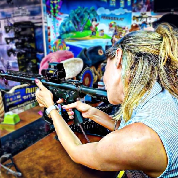 B589C151-087F-47E2-A2ED-DE0A0D2992D9