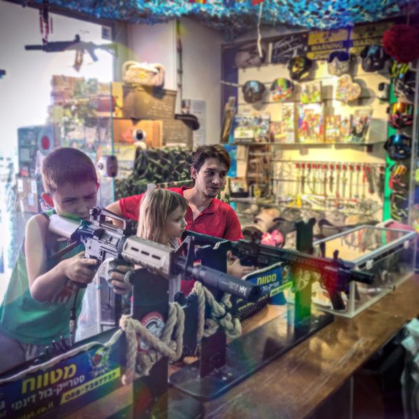 F5CBC540-3478-445F-8EB6-22529104AA75